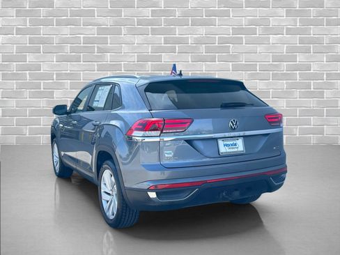 Used 2022 Volkswagen Atlas Cross Sport SE AWD/4WD image 3