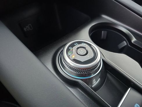 Used 2026 Ford Explorer ST w/ Sun And Sound Package image 18