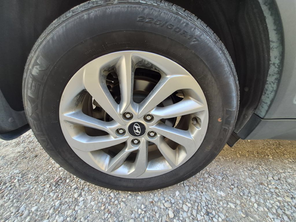 Used 2018 Hyundai Tucson SE FWD image 28