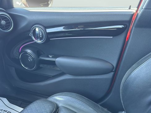 Used 2016 MINI Cooper S FWD image 17