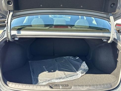 New 2026 Hyundai Elantra SEL Sport Premium FWD image 10