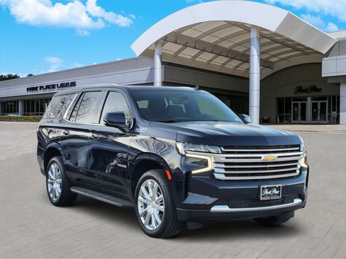 Used 2022 Chevrolet Tahoe High Country w/ Max Trailering Package image 2