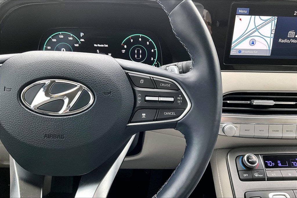 Used 2021 Hyundai Palisade Limited FWD image 19