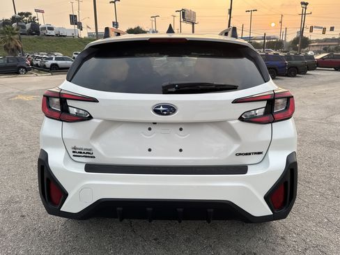 New 2026 Subaru Crosstrek 2.0i Premium AWD/4WD image 4