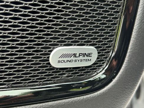 New 2025 Jeep Compass Latitude w/ Sun & Sound Group image 23