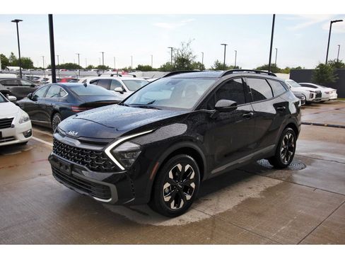 Used 2023 Kia Sportage X-Line w/ X-Line Premium Package AWD/4WD image 3