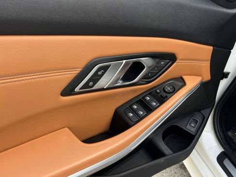 Used 2019 BMW 330i Sedan image 11