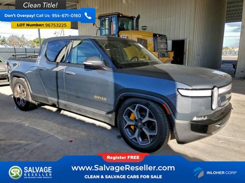 Used 2023 Rivian R1T Adventure image 5