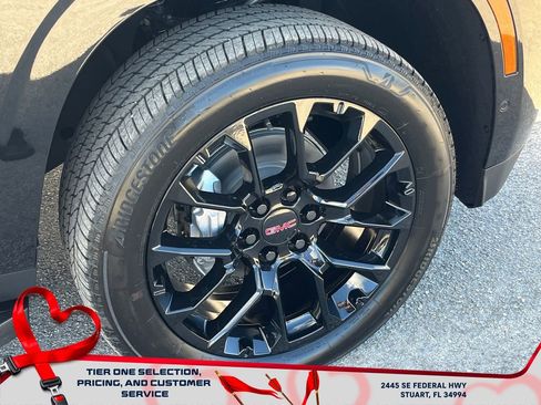 New 2026 GMC Yukon XL Denali image 23