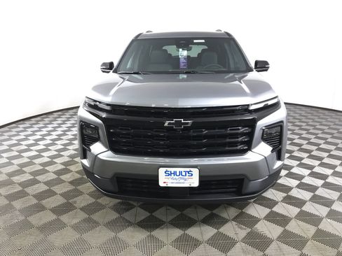 New 2026 Chevrolet Traverse LT w/ Midnight/Sport Edition image 2