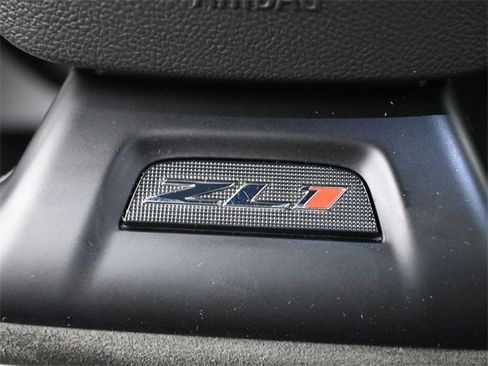 Used 2020 Chevrolet Camaro ZL1 image 27