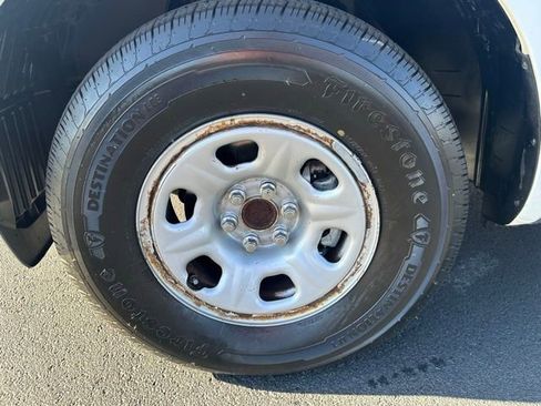 Used 2018 Nissan Frontier S image 12