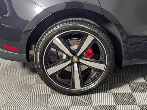 New 2026 Porsche Macan S AWD/4WD image 13