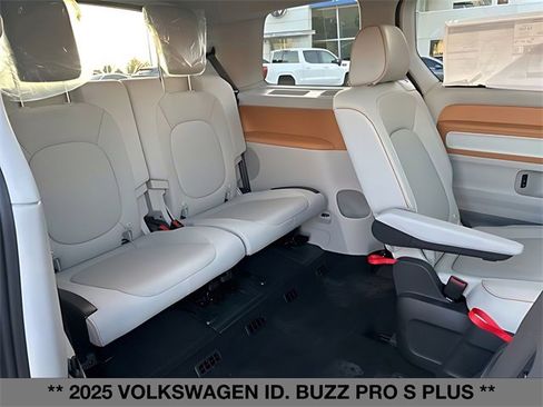 New 2025 Volkswagen ID. Buzz Pro S Plus image 10