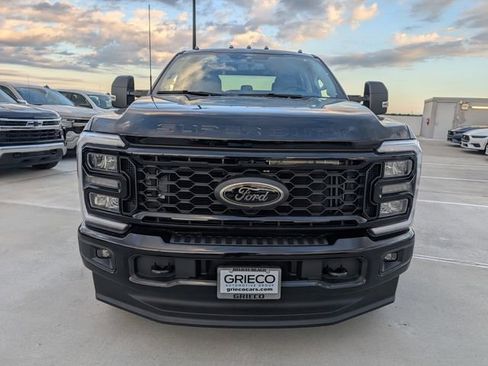 New 2025 Ford F250 Lariat w/ Lariat Ultimate Package AWD/4WD image 3