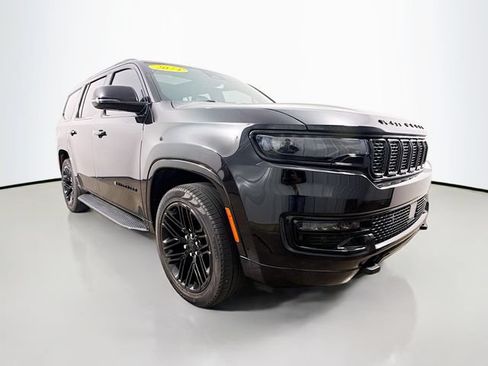 Used 2024 Jeep Wagoneer Series II AWD/4WD image 1