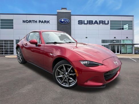 Used 2021 MAZDA MX-5 Miata RF Grand Touring RWD image 1