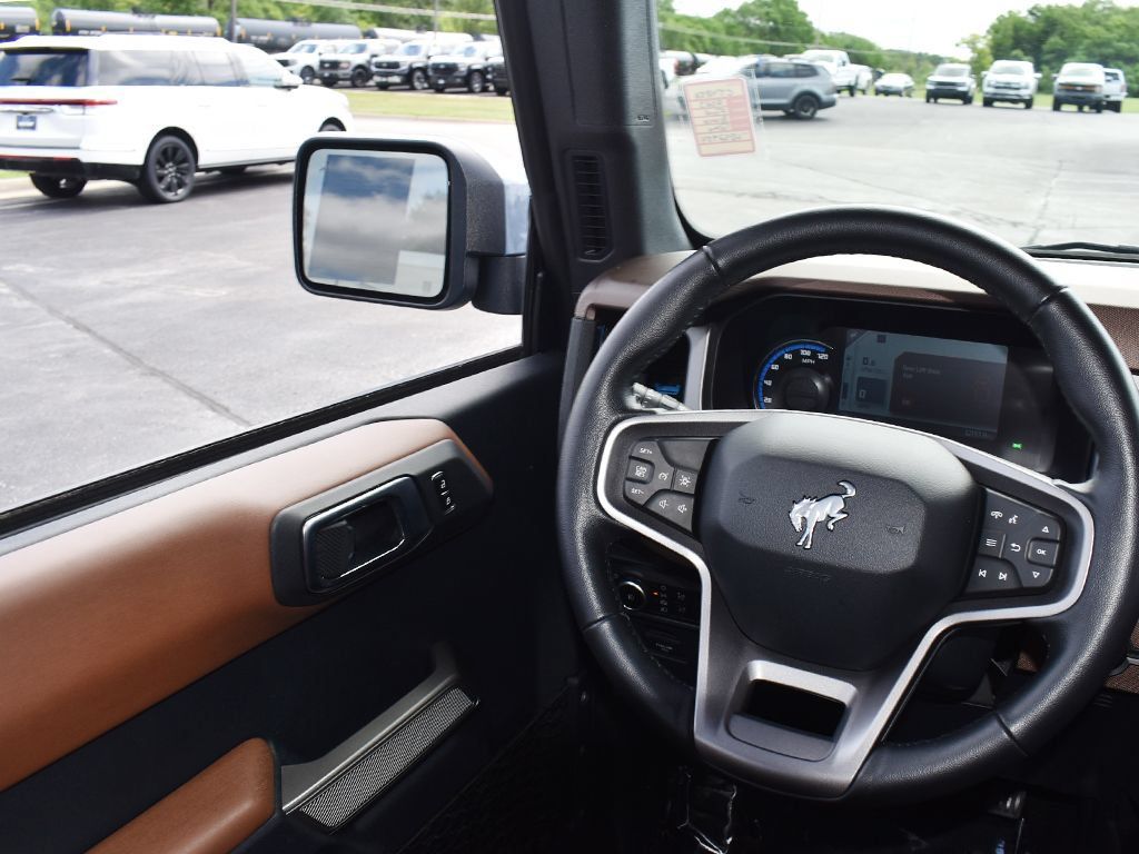 Used 2023 Ford Bronco Outer Banks AWD/4WD image 20