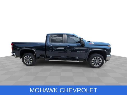 Certified 2023 Chevrolet Silverado 2500 LT w/ All Star Edition AWD/4WD image 9