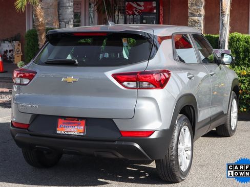 Used 2023 Chevrolet TrailBlazer LS image 9