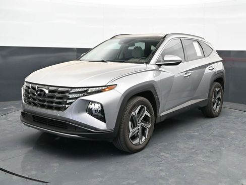 Used 2023 Hyundai Tucson Limited AWD/4WD image 3