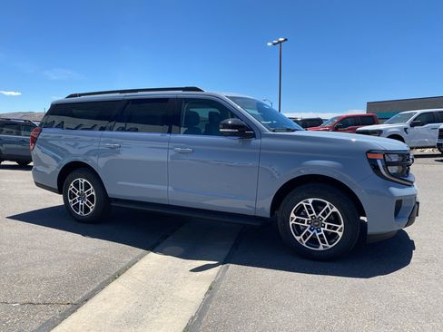 New 2026 Ford Expedition Max Active AWD/4WD image 23
