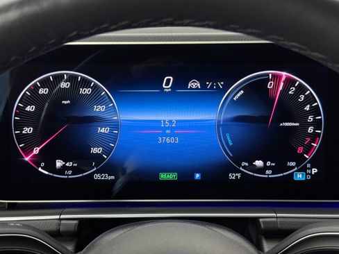 Used 2024 Mercedes-Benz GLE 450e 4MATIC w/ AMG Line Exterior image 22