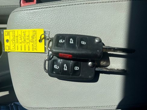 Used 2017 Volkswagen Passat 1.8T S image 28