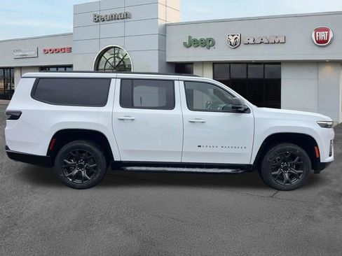 New 2026 Jeep Grand Wagoneer L Limited w/ Convenience Group I image 8