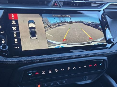 New 2026 Jeep Cherokee Overland w/ Advanced Pro Tech Group AWD/4WD image 11