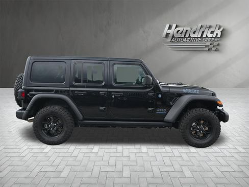 Used 2025 Jeep Wrangler Unlimited Sport S 4xe AWD/4WD image 10