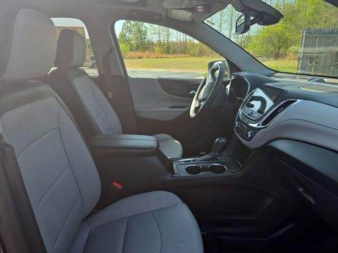 Used 2021 Chevrolet Equinox Premier FWD image 10