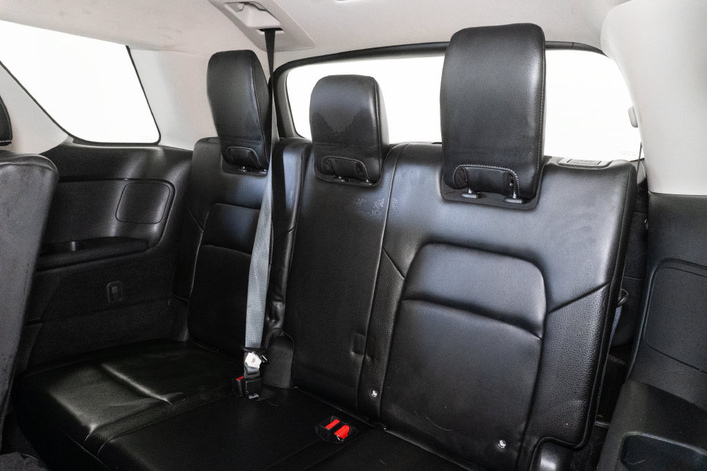 Used 2023 Nissan Pathfinder SL w/ Lighting Package (N92) AWD/4WD image 13