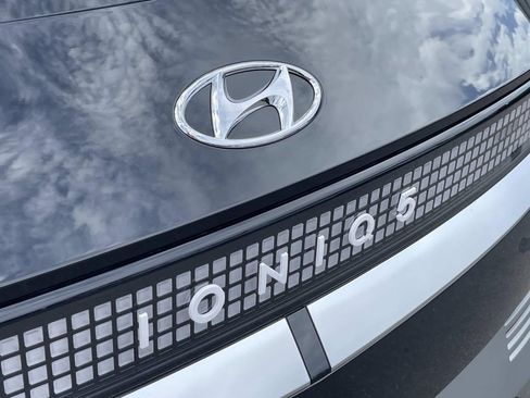 Used 2024 Hyundai Ioniq 5 Limited RWD image 6