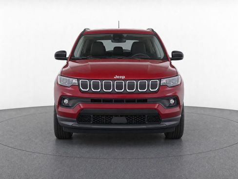 Used 2022 Jeep Compass Latitude AWD/4WD image 36