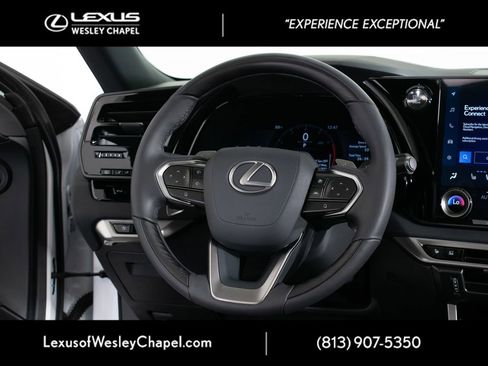 Used 2025 Lexus RX 350 Premium Plus w/ Convenience Package FWD image 29