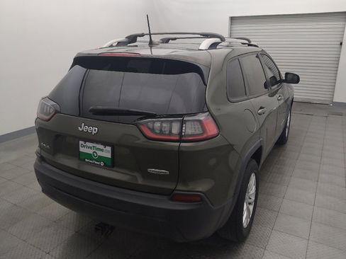Used 2020 Jeep Cherokee Latitude AWD/4WD image 7
