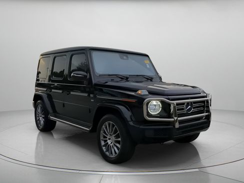 Used 2023 Mercedes-Benz G 550 image 2