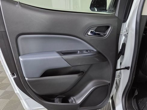 Used 2018 Chevrolet Colorado Z71 image 23