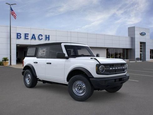 New 2025 Ford Bronco 4-Door AWD/4WD image 7