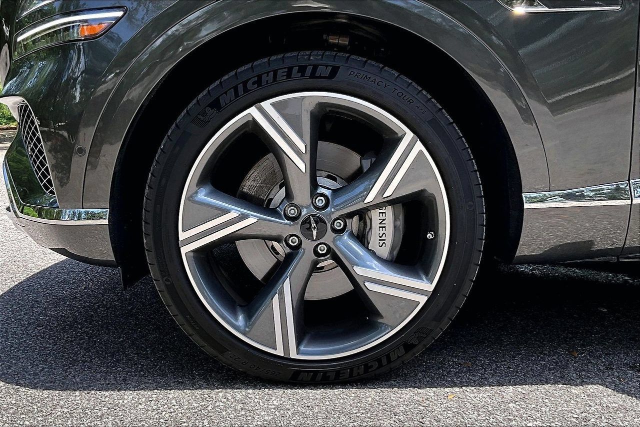 Used 2025 Genesis GV80 2.5T Prestige AWD/4WD image 35