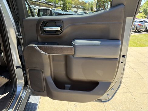 Used 2022 GMC Sierra 1500 Denali w/ Denali Premium Package AWD/4WD image 16