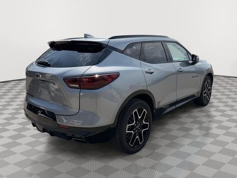 Used 2023 Chevrolet Blazer RS w/ Driver Confidence II Package image 7