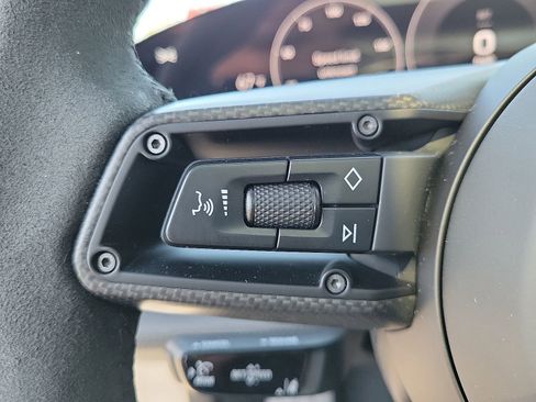 New 2025 Porsche Taycan 4S AWD/4WD image 15