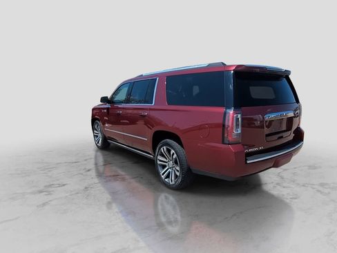 Used 2019 GMC Yukon XL Denali w/ Denali Ultimate Package AWD/4WD image 6