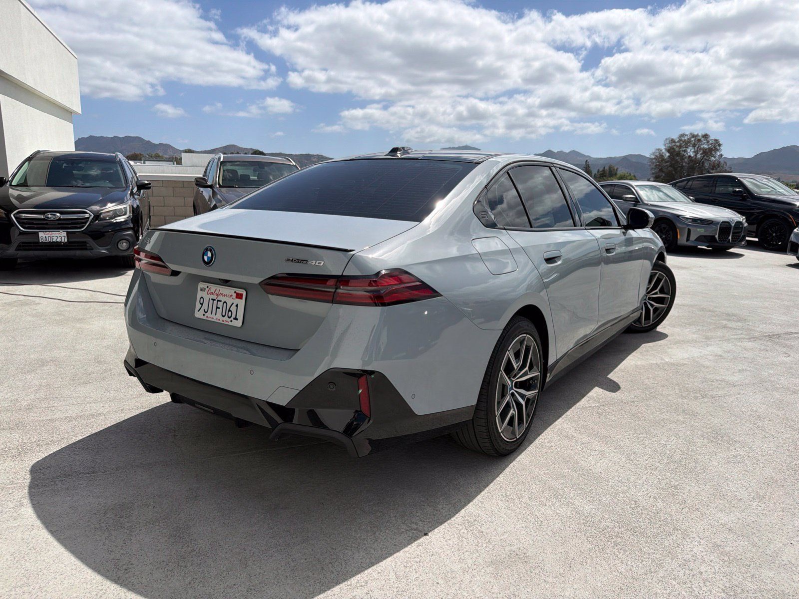 Certified 2024 BMW i5 eDrive40i w/ Executive Package RWD image 4