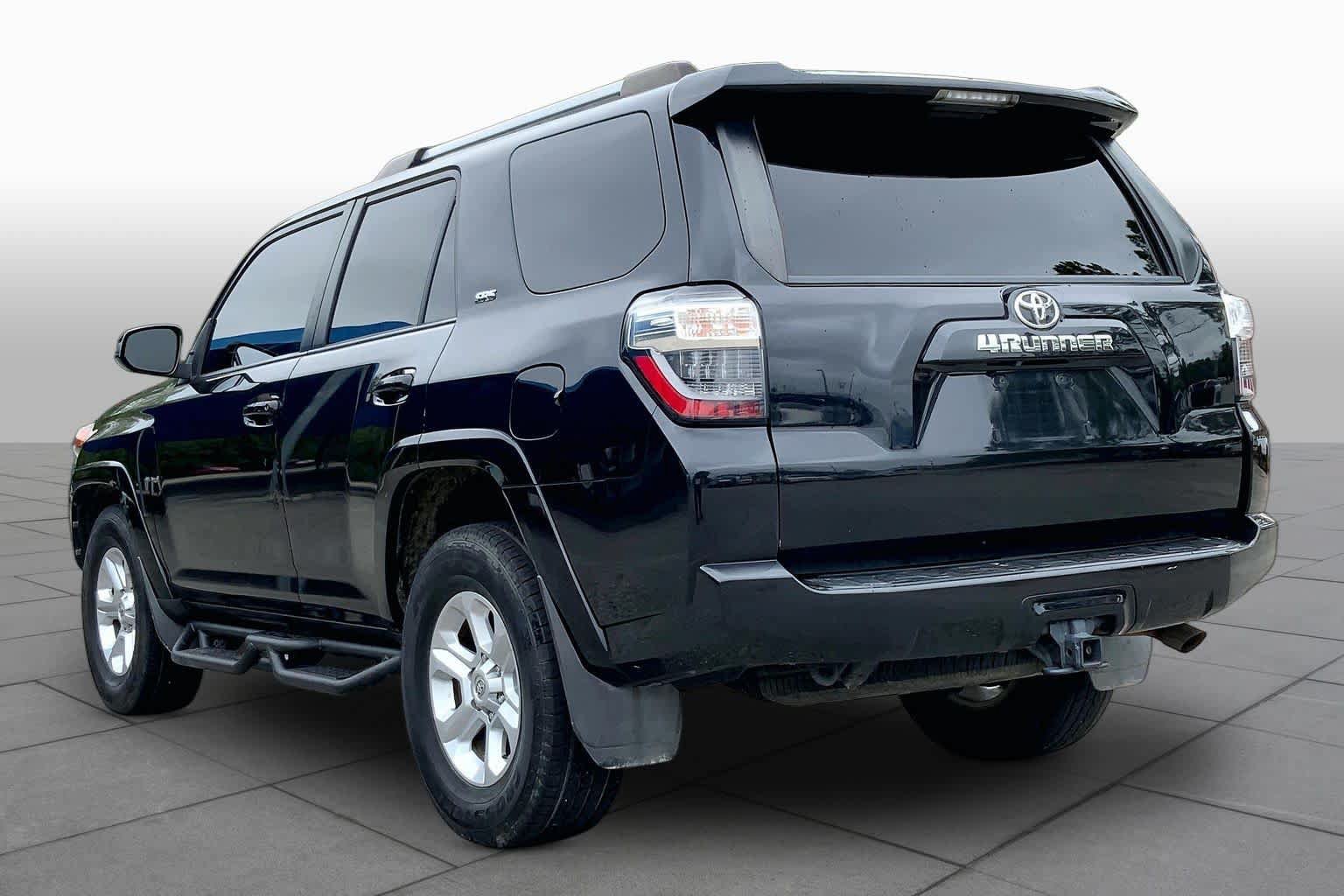 Used 2021 Toyota 4Runner SR5 RWD image 12