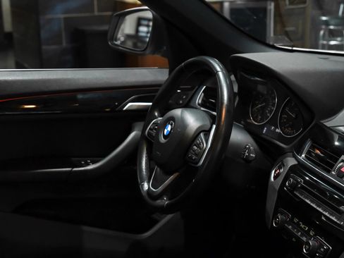 Used 2017 BMW X1 xDrive28i image 13