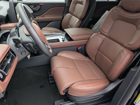 New 2026 Lincoln Aviator Reserve image 23