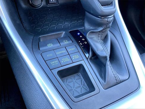 Used 2019 Toyota RAV4 XLE w/ Convenience Package image 33